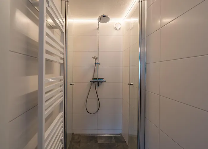 Kabbelaarsbank 405 - Port Marina Zélande Not Intended For Company Or Work-related *